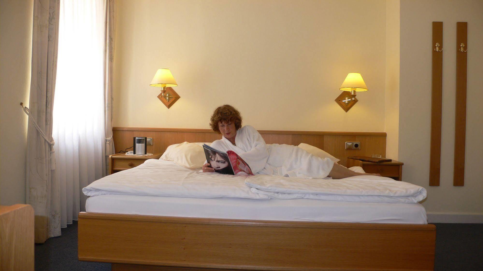 Hotel Binz Bernkastel-Kues Εξωτερικό φωτογραφία