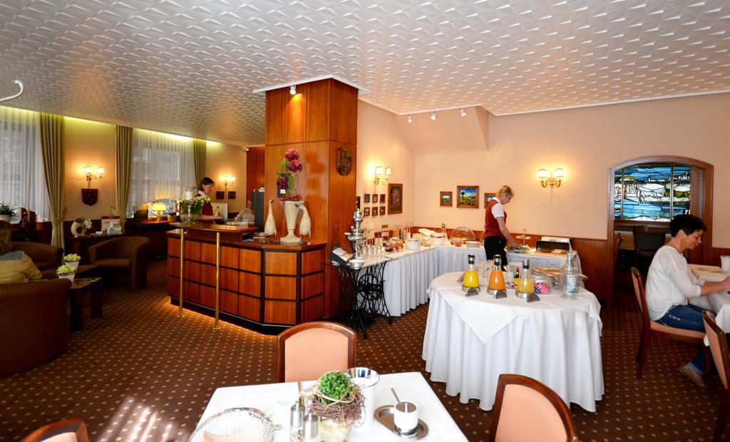 Hotel Binz Bernkastel-Kues Εξωτερικό φωτογραφία